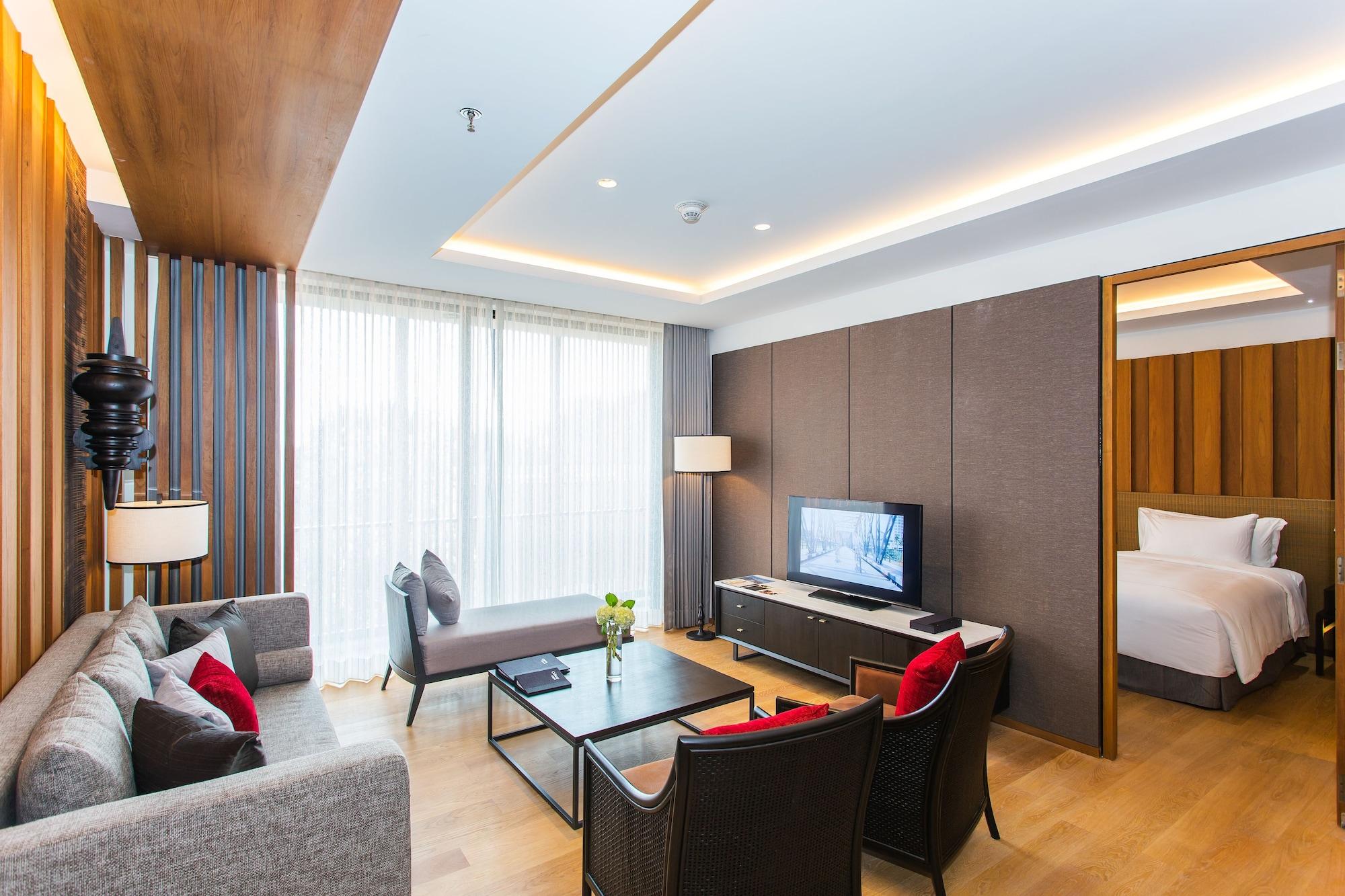 Anantara Chiang Mai Serviced Suites - SHA Certified Bagian luar foto