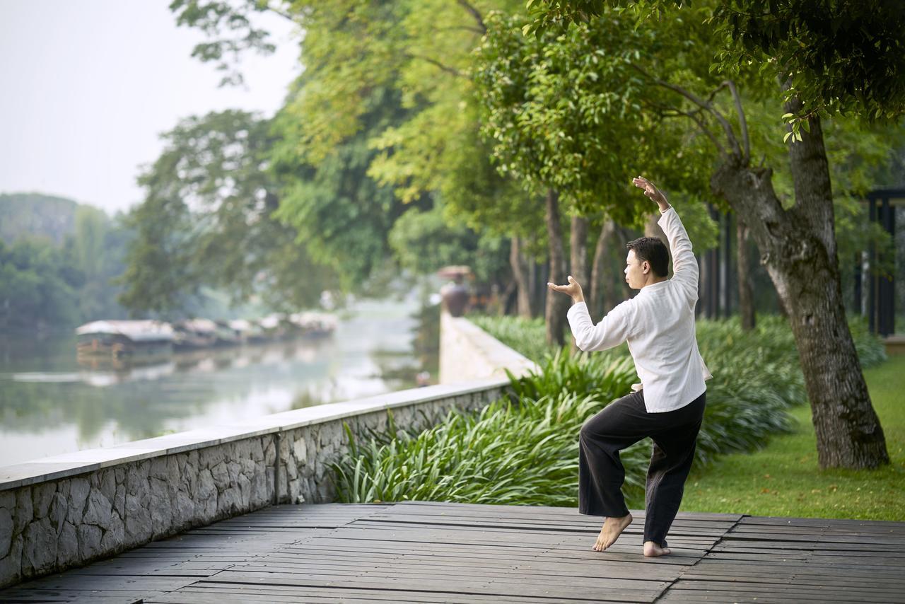 Anantara Chiang Mai Serviced Suites - SHA Certified Bagian luar foto