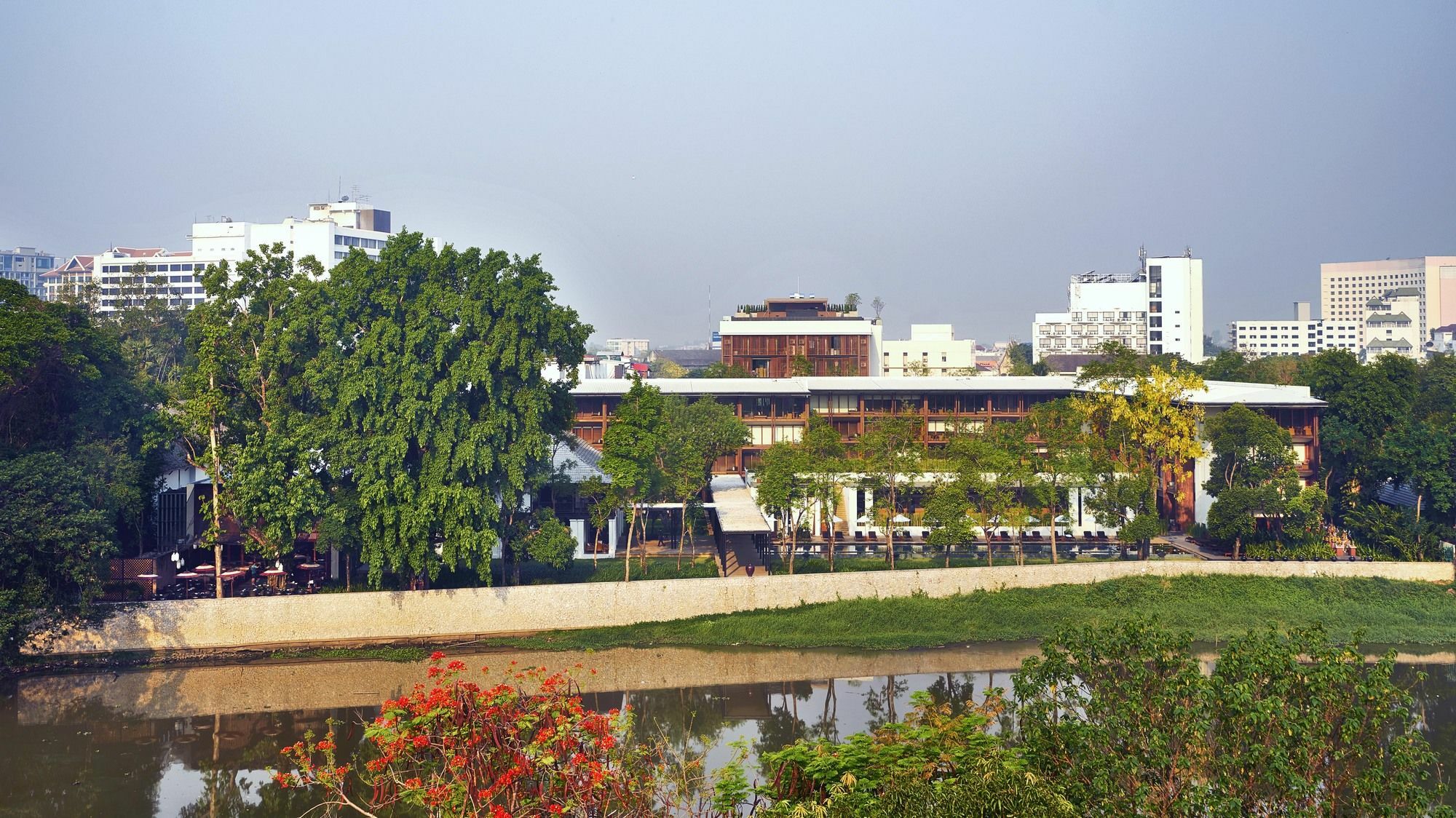Anantara Chiang Mai Serviced Suites - SHA Certified Bagian luar foto